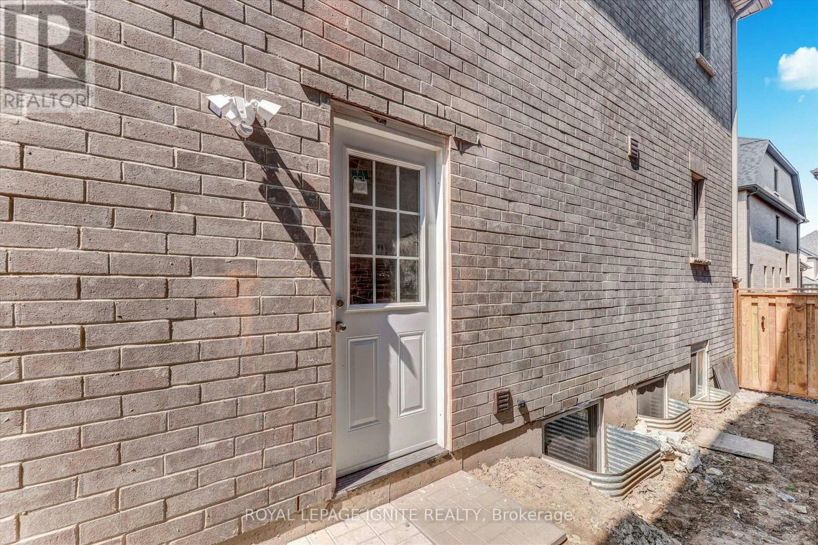 BASEMENT-15 Vanni Avenue, Markham, ON, L3S 0G3 - 2