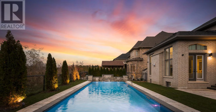 32 James Stokes Court, King, ON, L7B 1L6 - 3