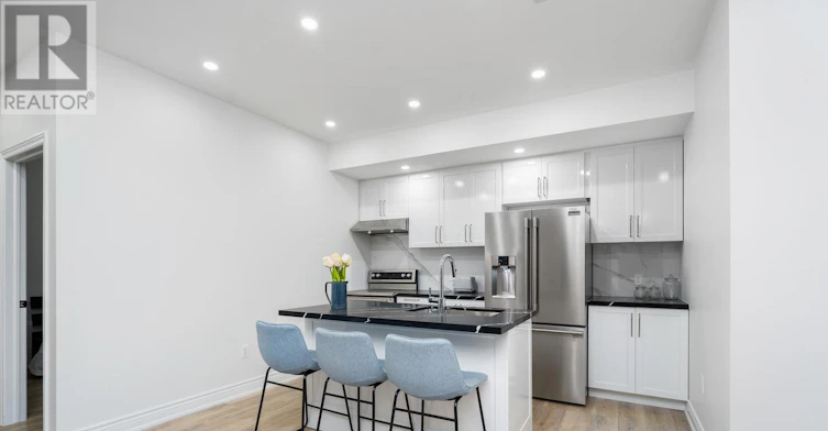 32 James Stokes Court, King, ON, L7B 1L6 - 32