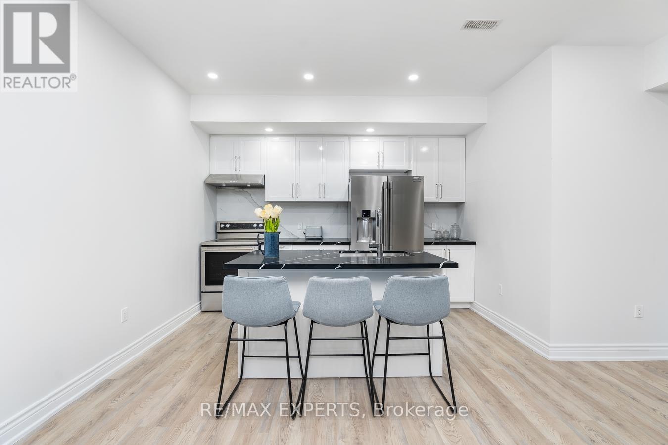 32 James Stokes Court, King, ON, L7B 1L6 - 31