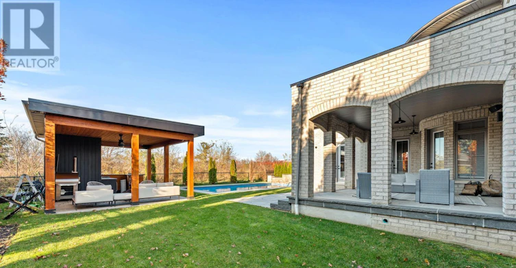 32 James Stokes Court, King, ON, L7B 1L6 - 37