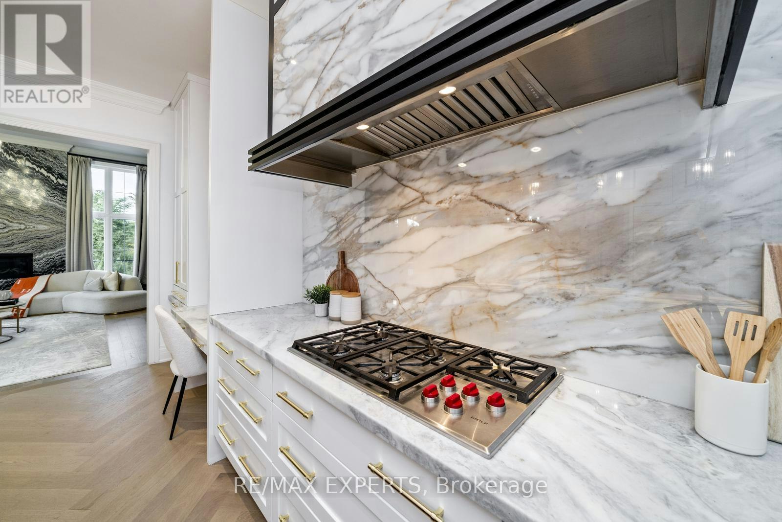 32 James Stokes Court, King, ON, L7B 1L6 - 15