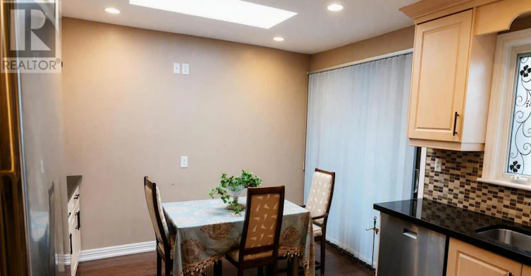 47 Heathview Avenue, Toronto, ON, M2K 2C2 - 6