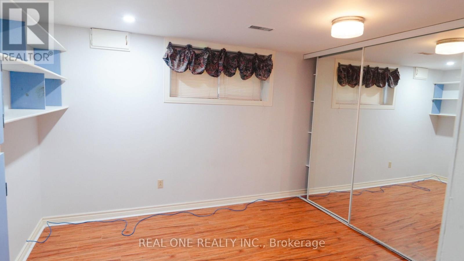 47 Heathview Avenue, Toronto, ON, M2K 2C2 - 12