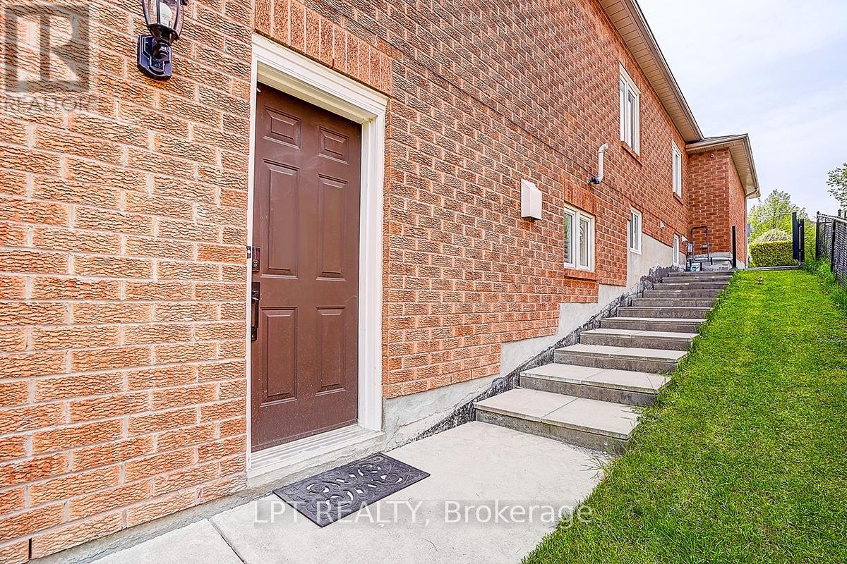 585 Holgate Circle, Newmarket, ON, L3X 1V8 - 39