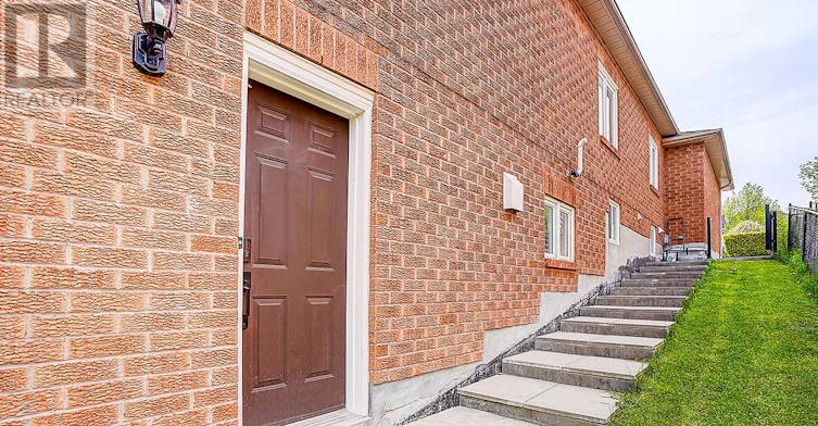 585 Holgate Circle, Newmarket, ON, L3X 1V8 - 39