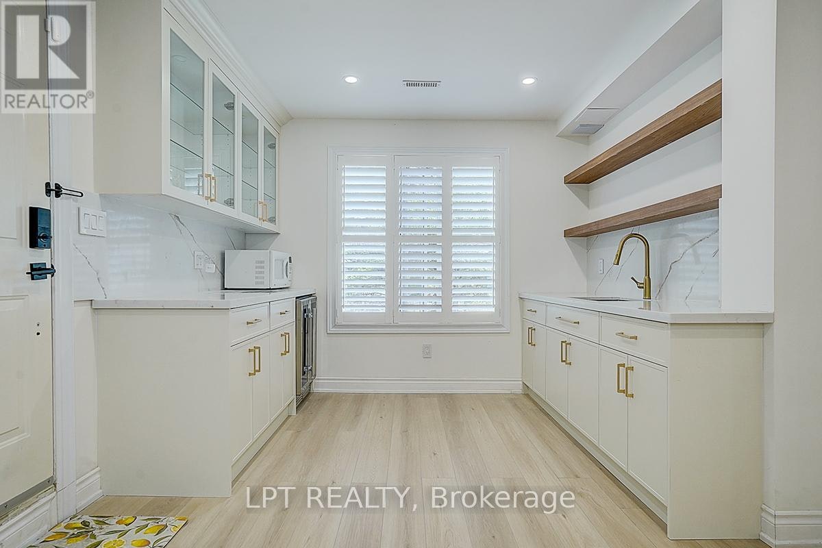 585 Holgate Circle, Newmarket, ON, L3X 1V8 - 32