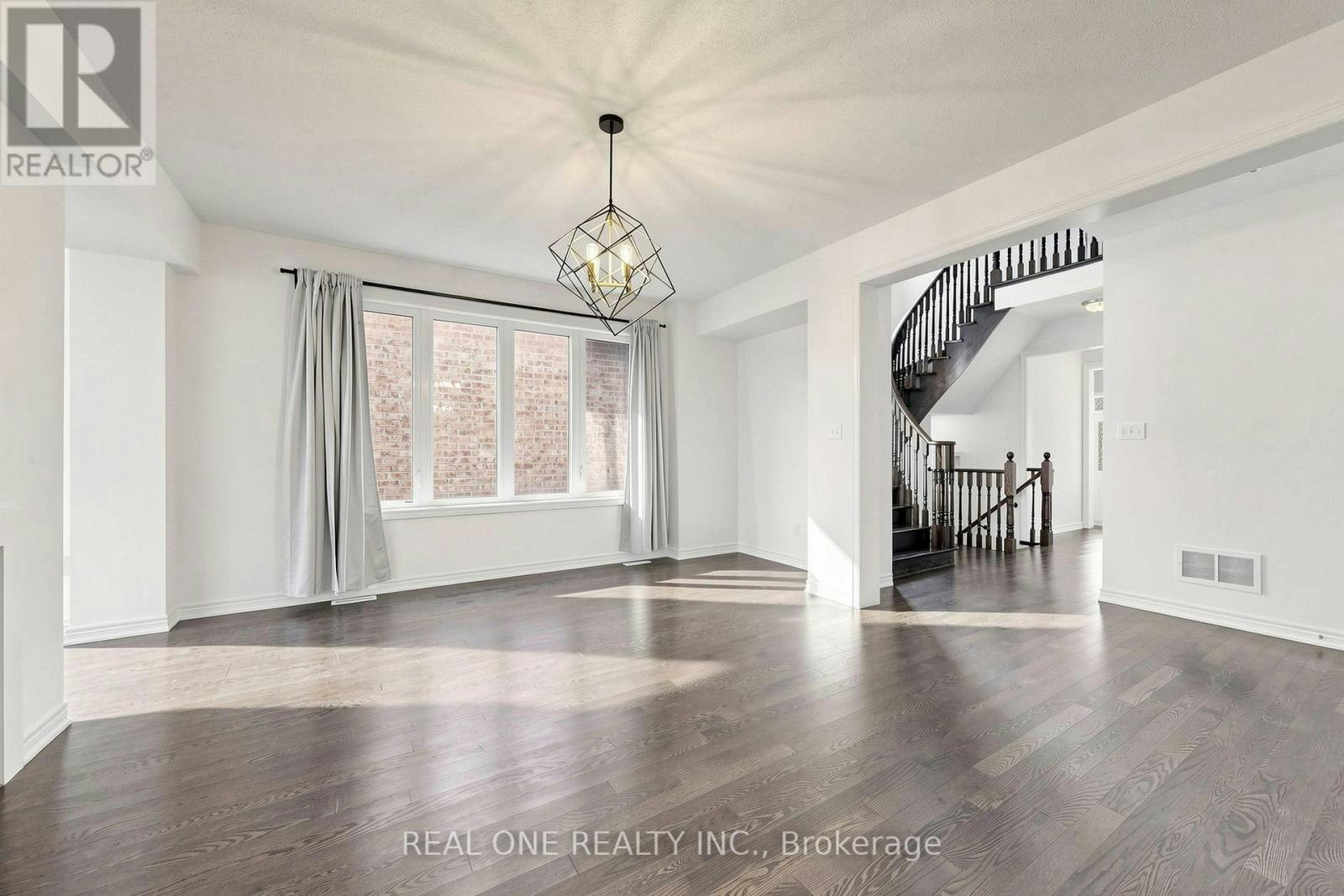 108 Hubner Avenue, Markham, ON, L6C 0R5 - 6