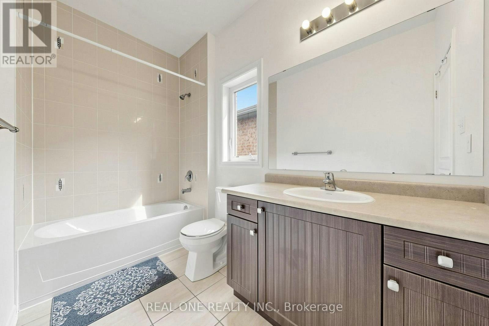 108 Hubner Avenue, Markham, ON, L6C 0R5 - 38