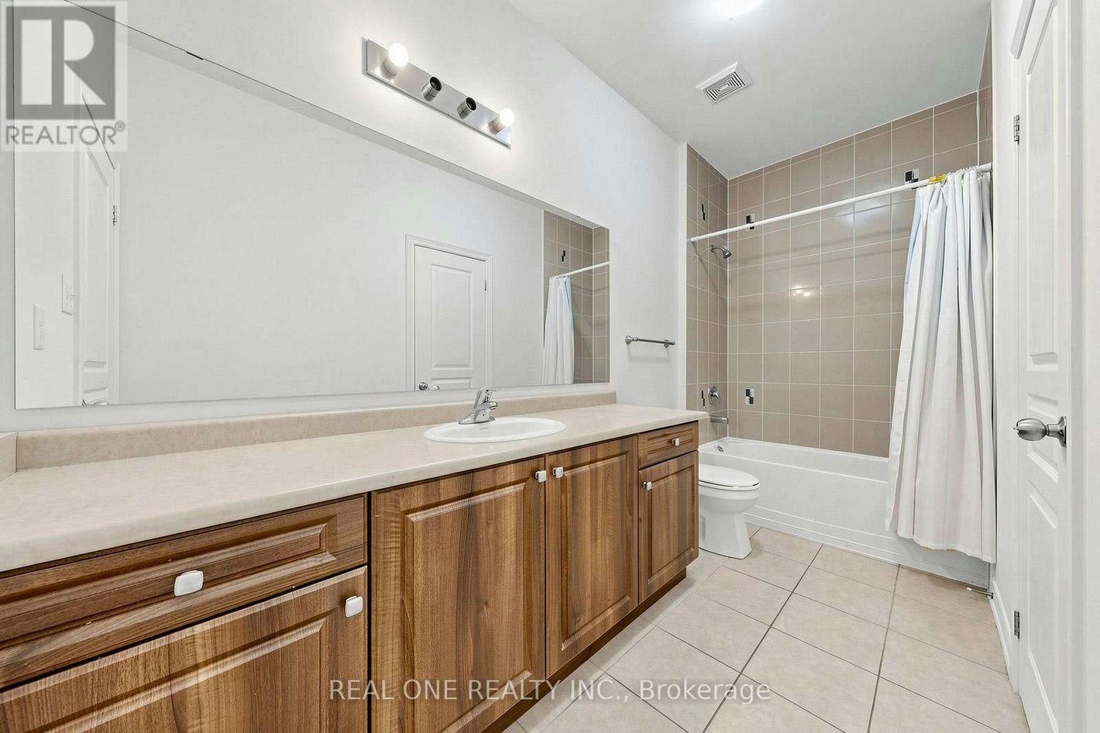 108 Hubner Avenue, Markham, ON, L6C 0R5 - 32