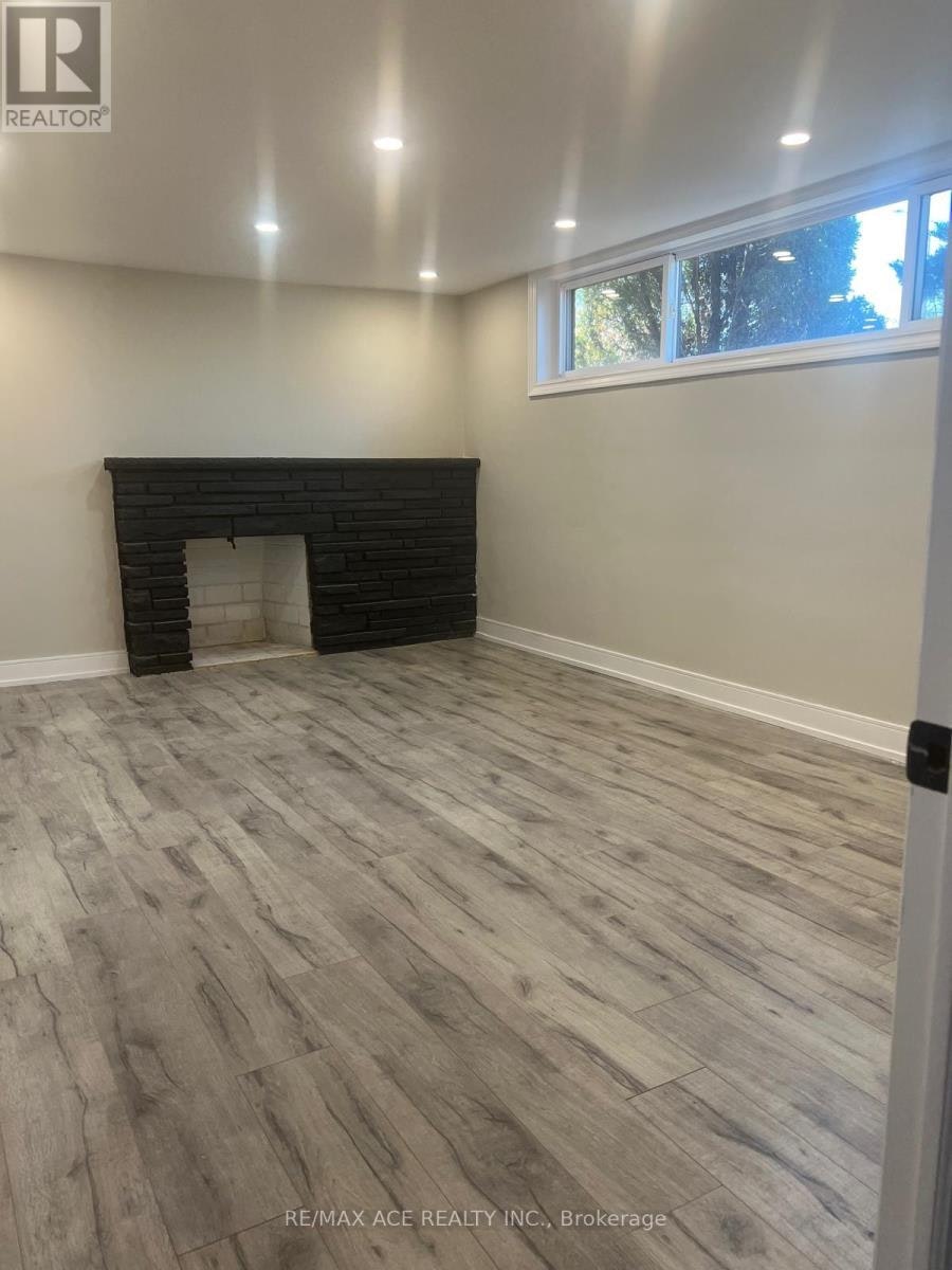 5132 Cherryhill Crescent, Burlington, ON, L7L 4C2 - 10