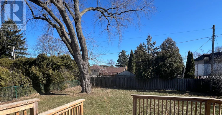 5132 Cherryhill Crescent, Burlington, ON, L7L 4C2 - 9
