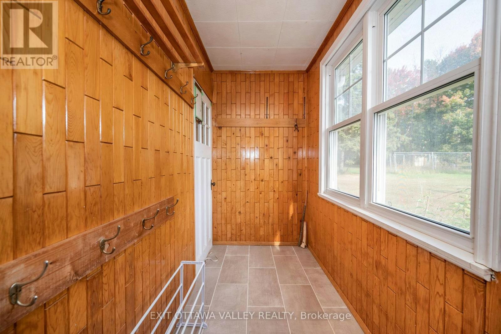 12476 60 Highway, North Algona Wilberforce, ON, K0J 1X0 - 24
