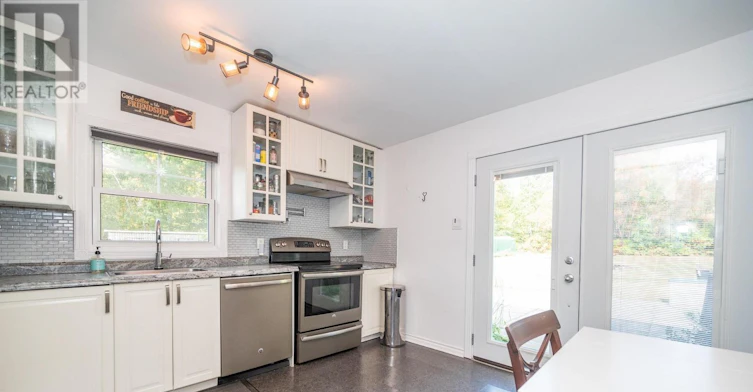 12476 60 Highway, North Algona Wilberforce, ON, K0J 1X0 - 7