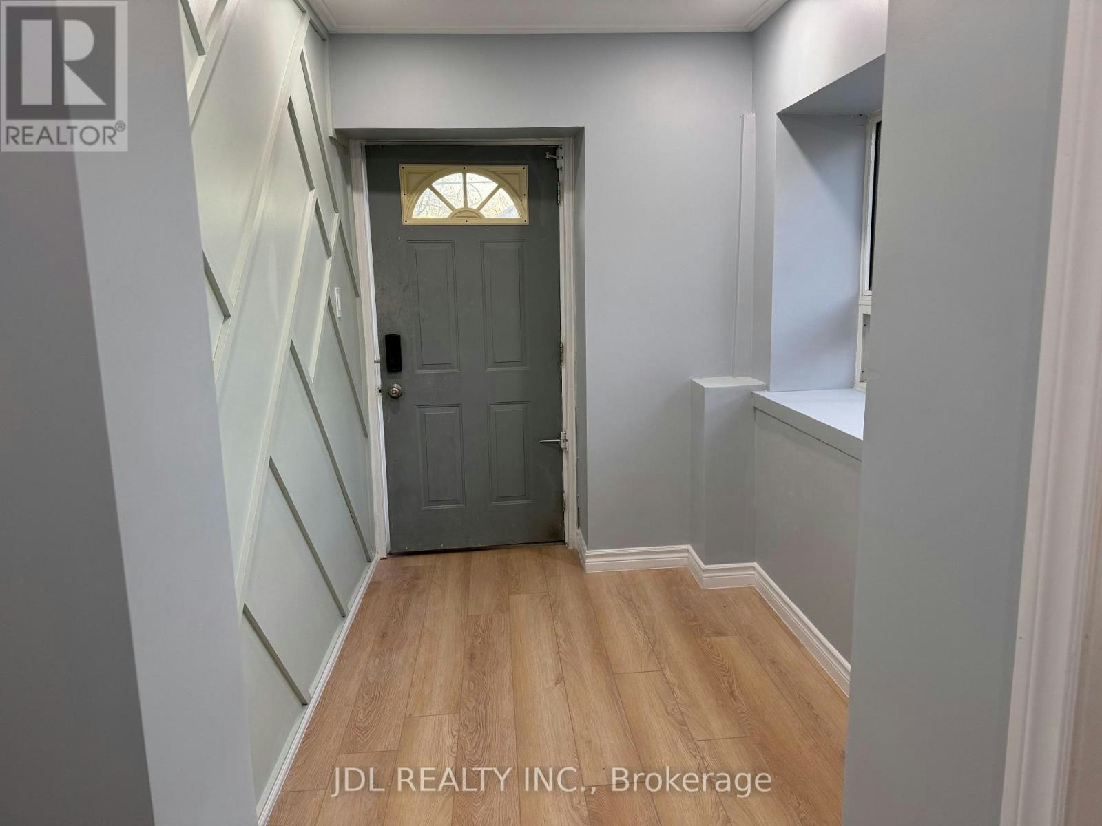 MAIN-4750 Saint Lawrence Avenue, Niagara Falls, ON, L2E 3X9 - 3