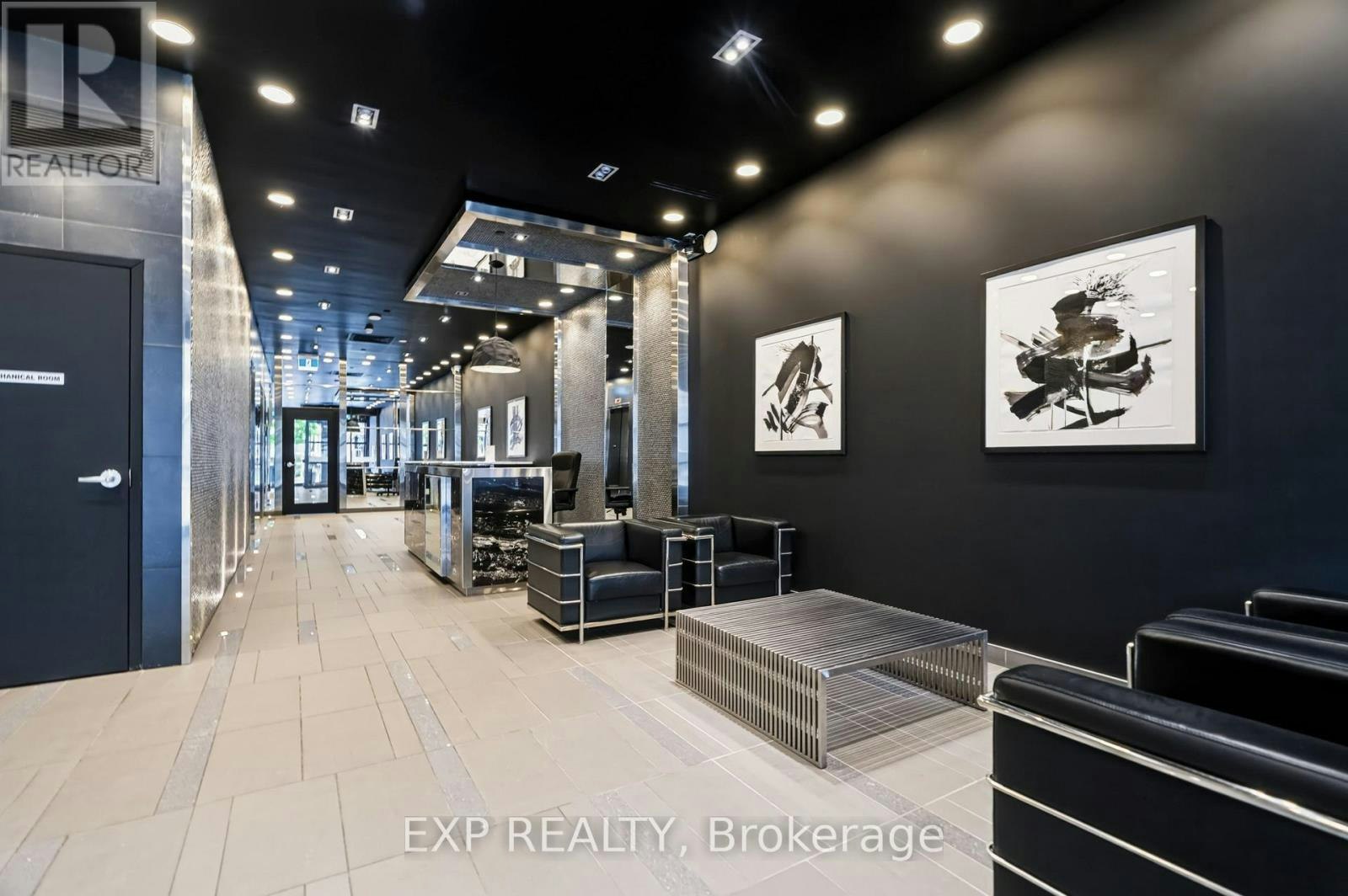 301-224 Lyon Street N, Ottawa, ON, K1R 0C1 - 4