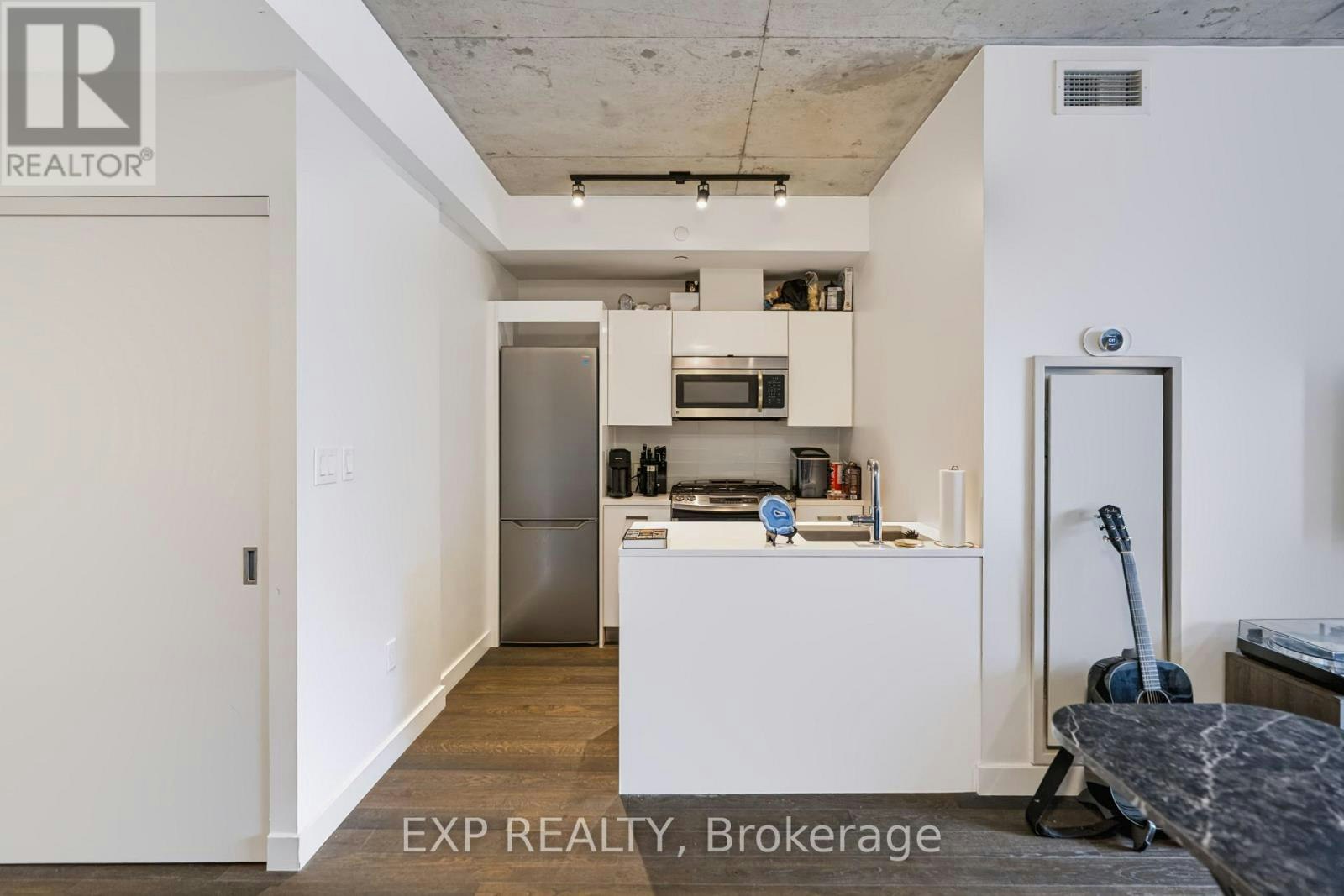 301-224 Lyon Street N, Ottawa, ON, K1R 0C1 - 10