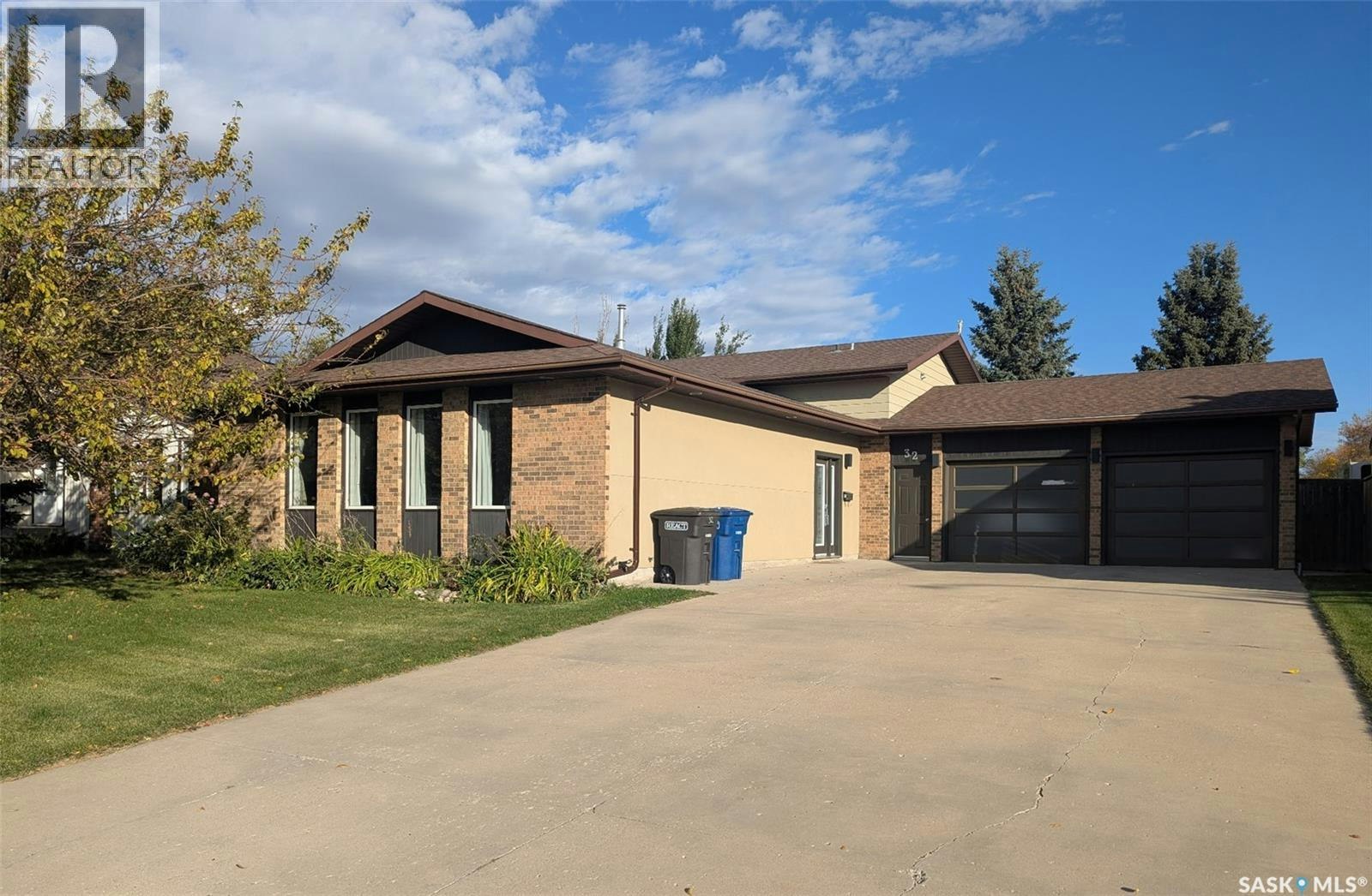 32 Barnes Crescent, Humboldt, SK, S0K 2A0