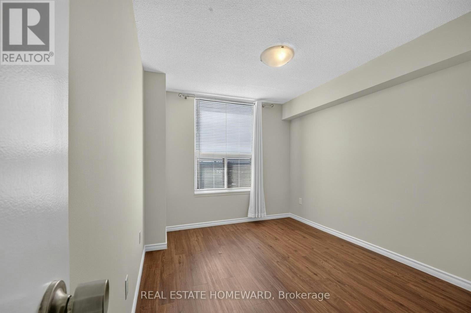 1804-100 Quebec Avenue, Toronto, ON, M6P 4B8 - 23