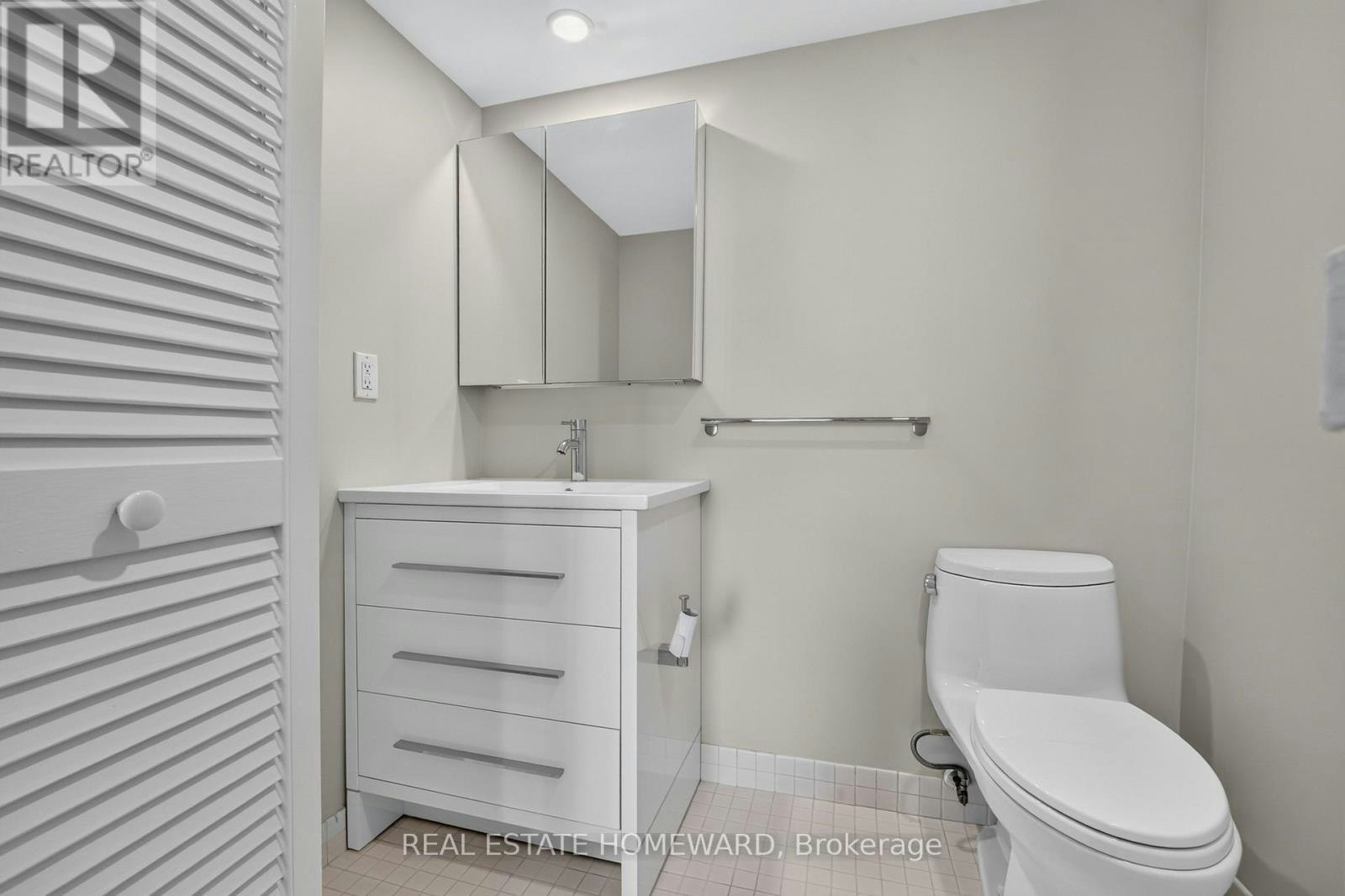 1804-100 Quebec Avenue, Toronto, ON, M6P 4B8 - 27