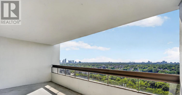1804-100 Quebec Avenue, Toronto, ON, M6P 4B8 - 18