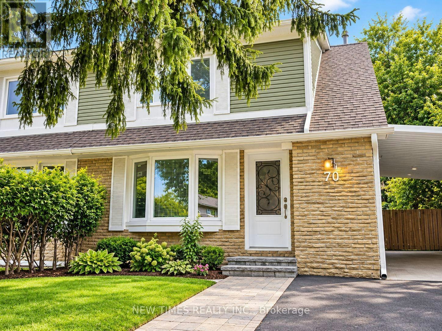 BSMT-70 Apple Gate Crescent, Toronto, ON, M2H 2R4