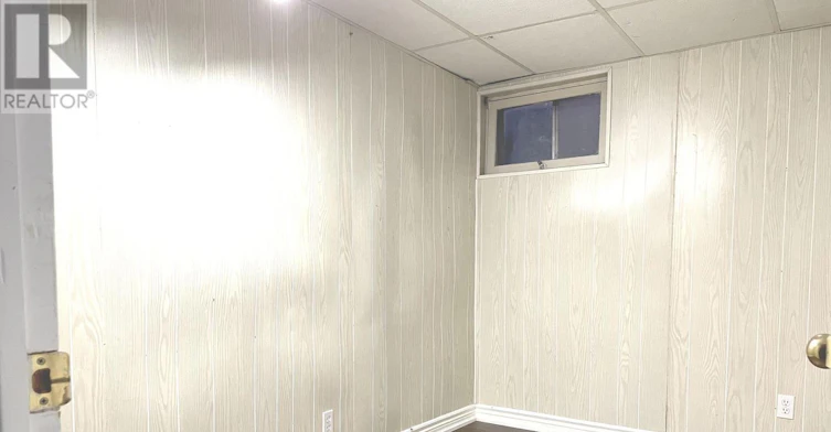 BSMT-70 Apple Gate Crescent, Toronto, ON, M2H 2R4 - 3