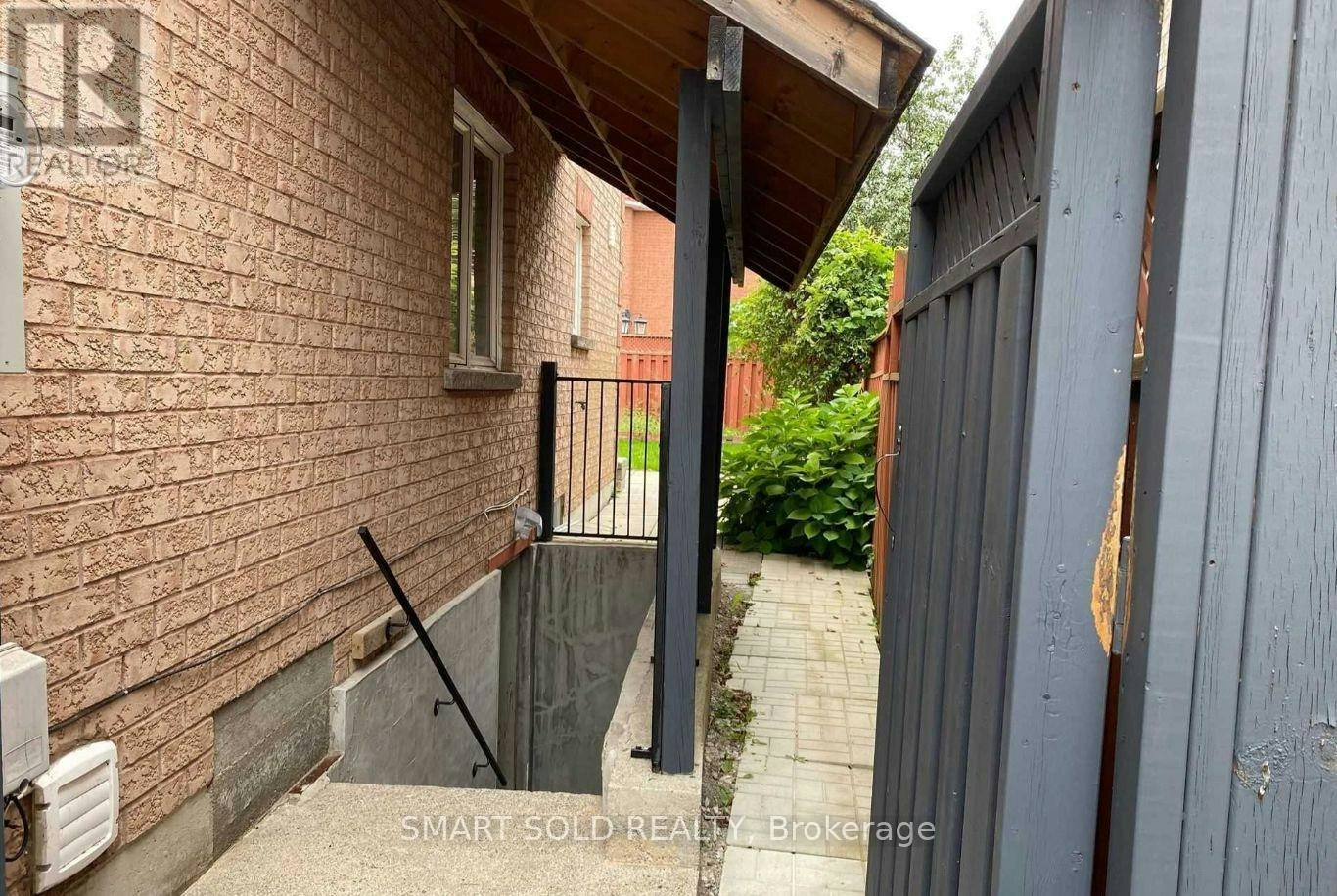 BSMT-56 Quantum Street, Markham, ON, L3S 4J5 2