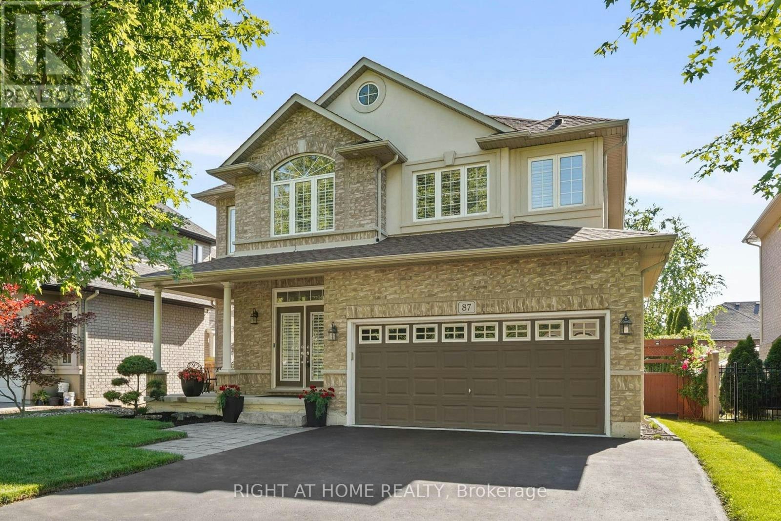 87 Newcombe Road N, Hamilton, ON, L9H 0A6