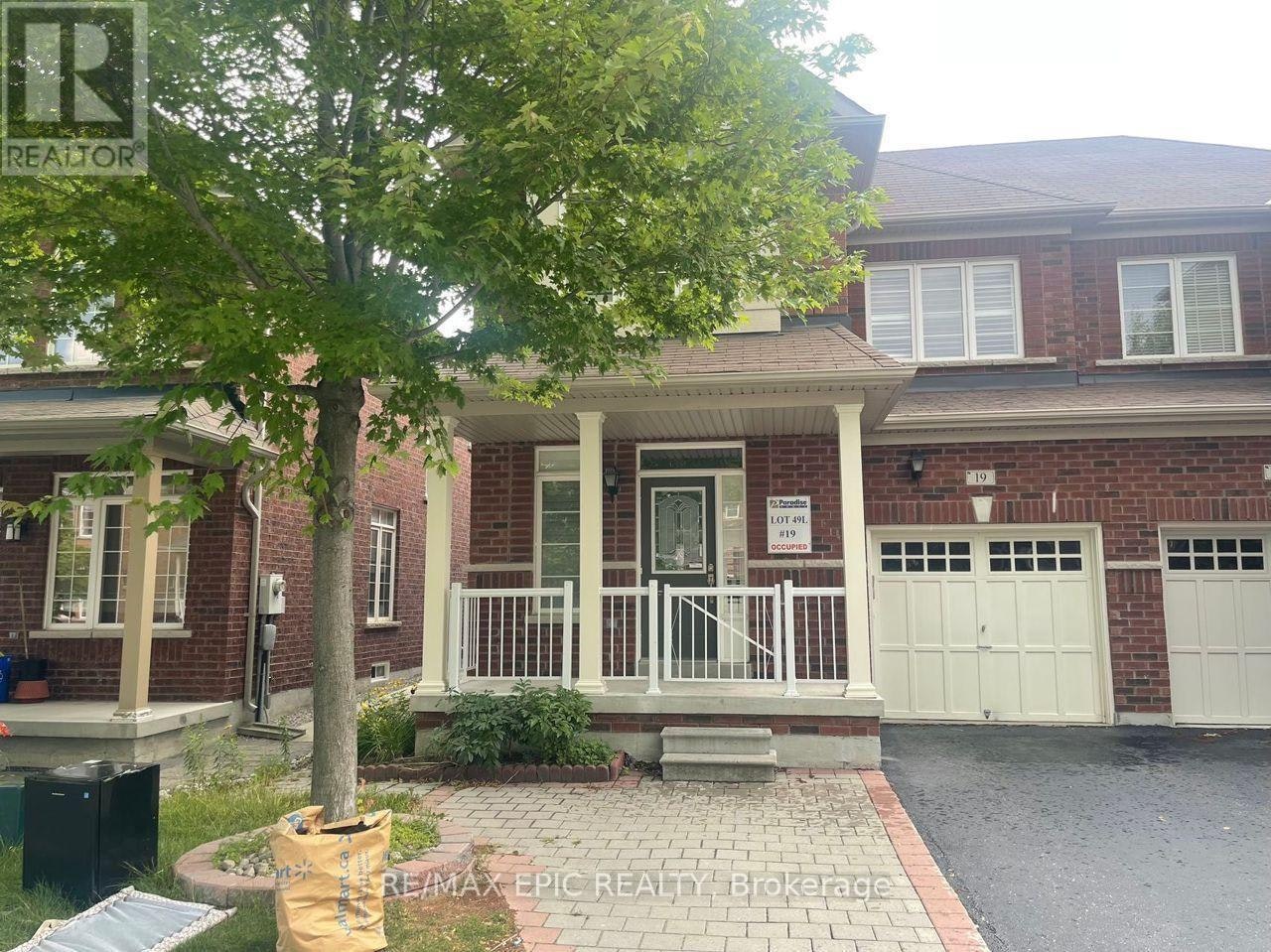 19 Fitzroy Avenue, Markham, ON, L6E 0J4