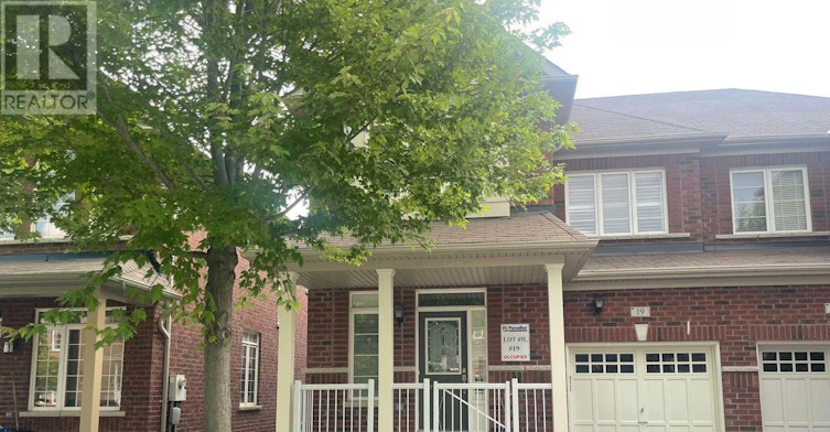 19 Fitzroy Avenue, Markham, ON, L6E 0J4