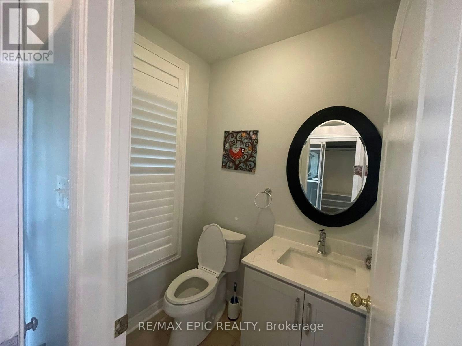 19 Fitzroy Avenue, Markham, ON, L6E 0J4 - 10