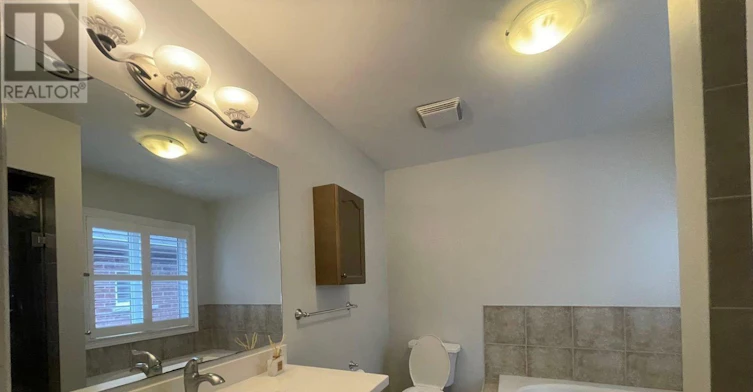 19 Fitzroy Avenue, Markham, ON, L6E 0J4 - 14