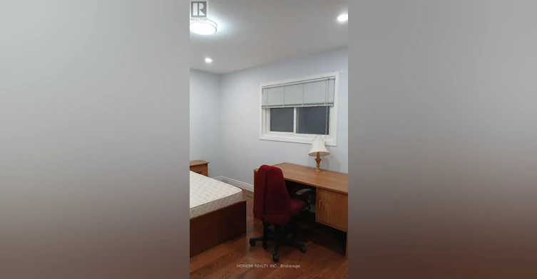 A SECOND FLOOR-24 Glendale Road, Markham, ON, L3T 6Y2 - 2