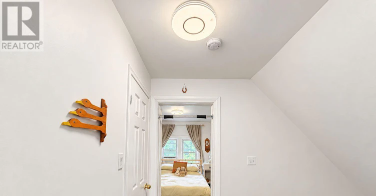 A-605 Indian Road, Toronto, ON, M6P 2C4 - 15