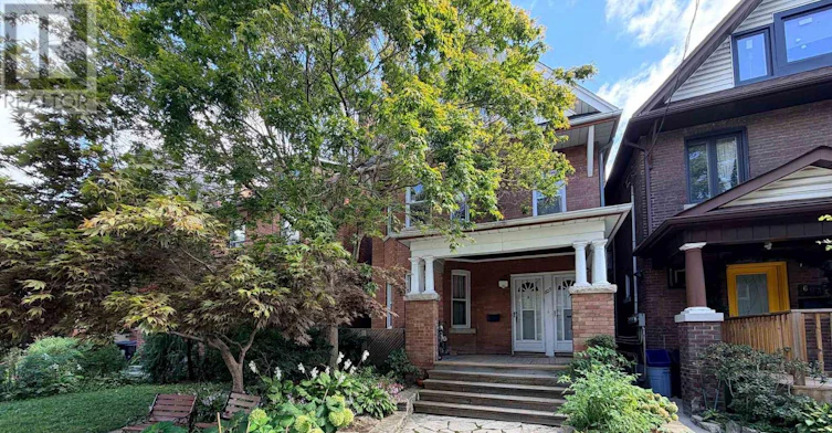 A-605 Indian Road, Toronto, ON, M6P 2C4