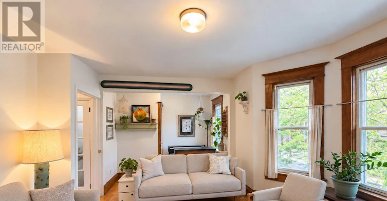 A-605 Indian Road, Toronto, ON, M6P 2C4 - 5