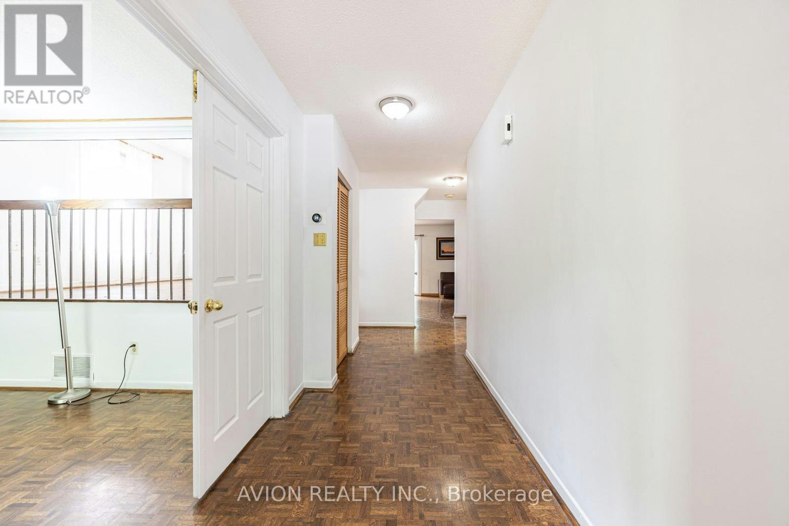 241 Weldrick Road W, Richmond Hill, ON, L4C 5J2 - 3