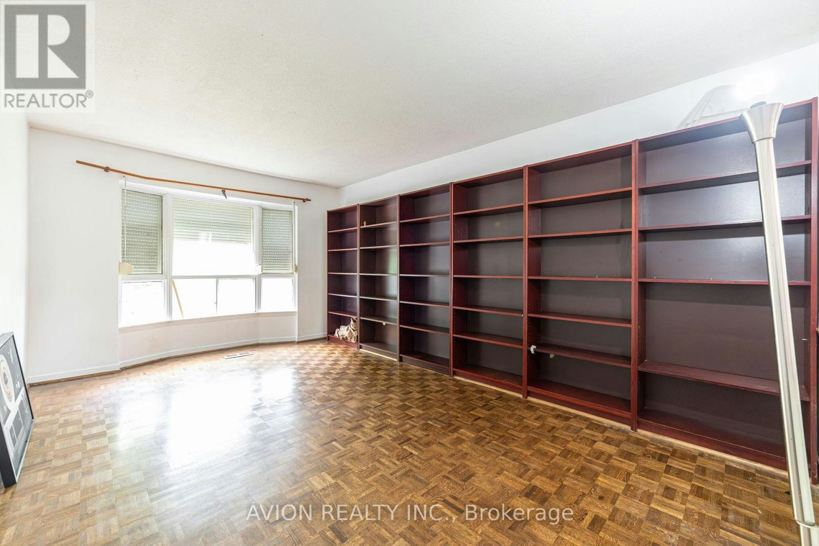 241 Weldrick Road W, Richmond Hill, ON, L4C 5J2 - 4