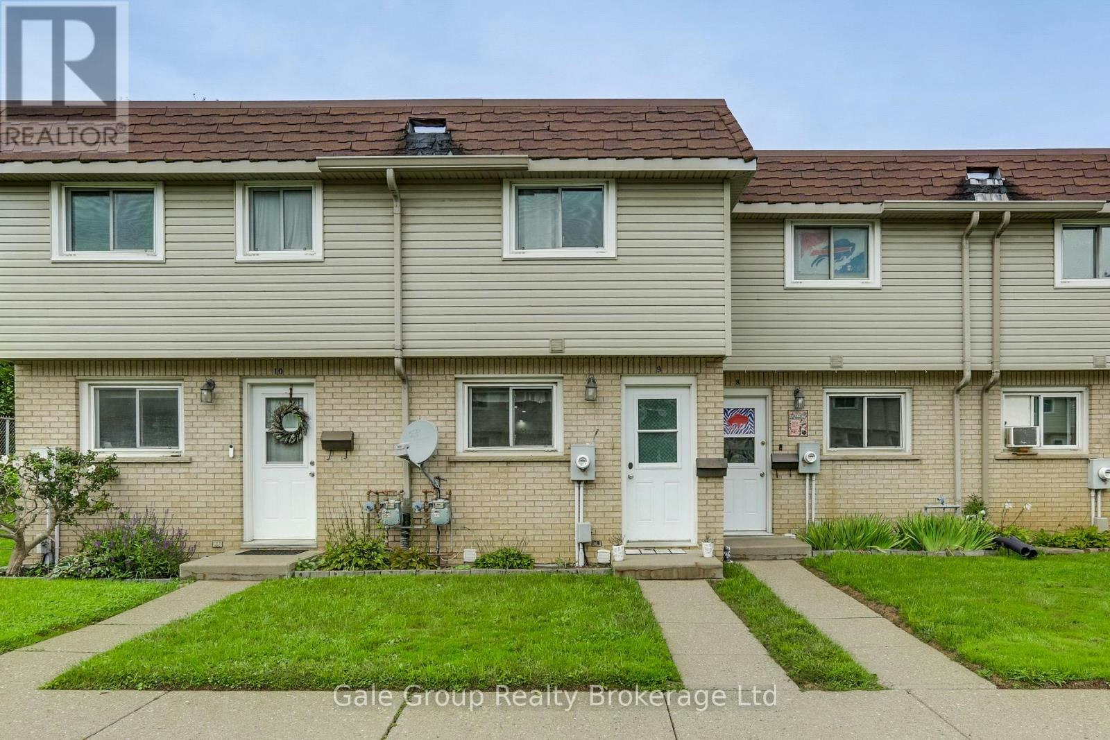 9-105 Springbank Avenue E, Woodstock, ON, N4S 7P7