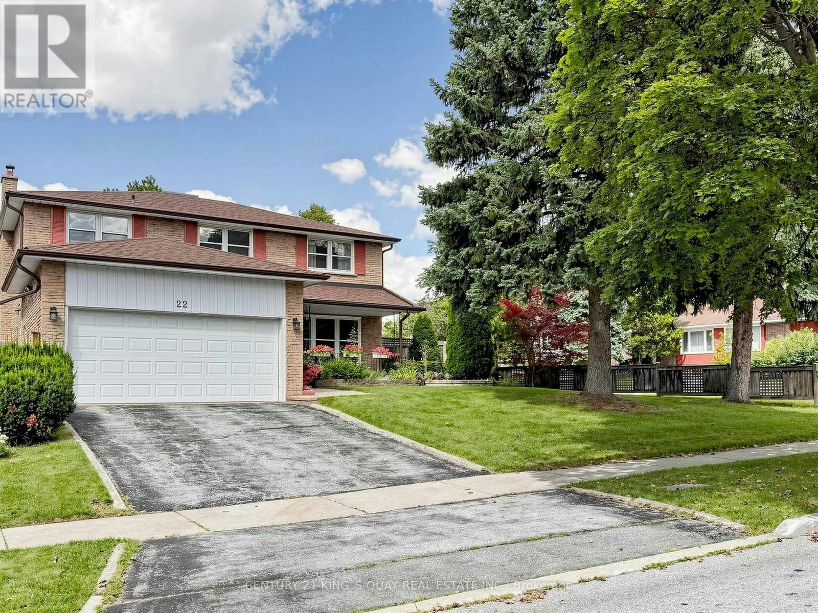 22 Mistflower Road, Toronto, ON, M2H 3G6
