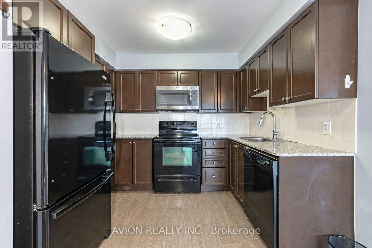 3017-135 Village Green Square, Toronto, ON, M1S 0G4 - 15