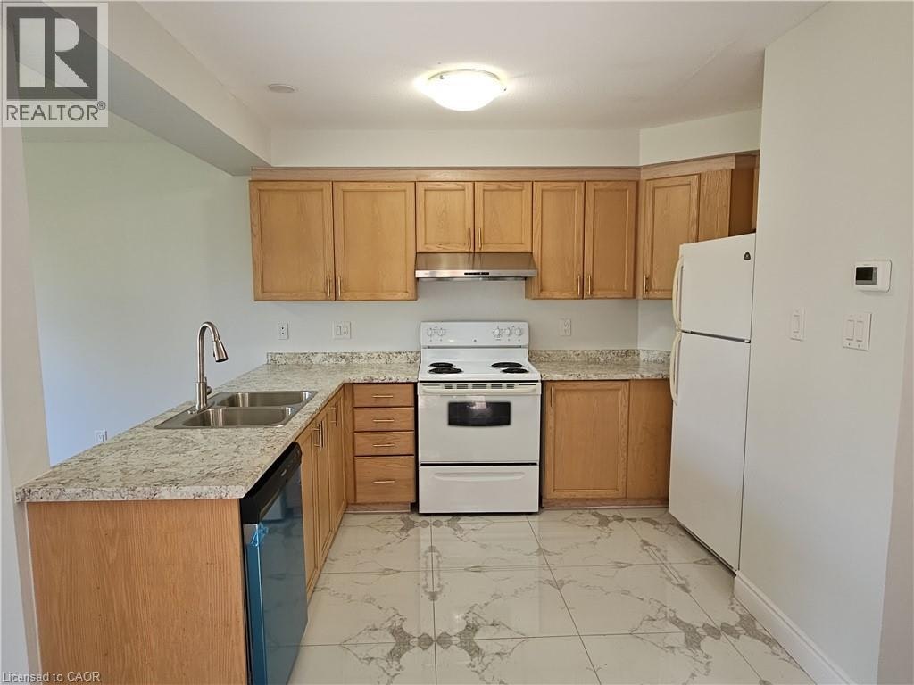 105 Activa Avenue, Kitchener, ON, N2E 2T3 - 10