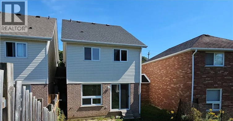 105 Activa Avenue, Kitchener, ON, N2E 2T3 - 34
