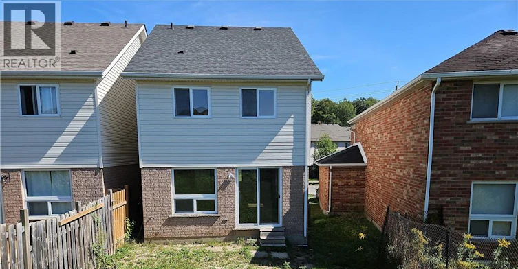 105 Activa Avenue, Kitchener, ON, N2E 2T3 - 36