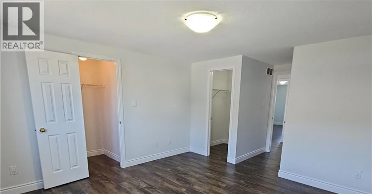 105 Activa Avenue, Kitchener, ON, N2E 2T3 - 27