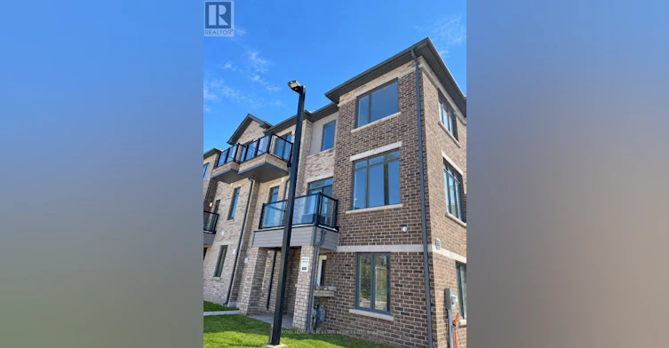 1110-585 Colborne Street, Brantford, ON, N3S 0K4 - 2