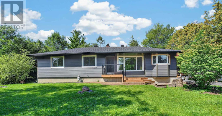 137 Grenfell Crescent, Ottawa, ON, K2G 0G6