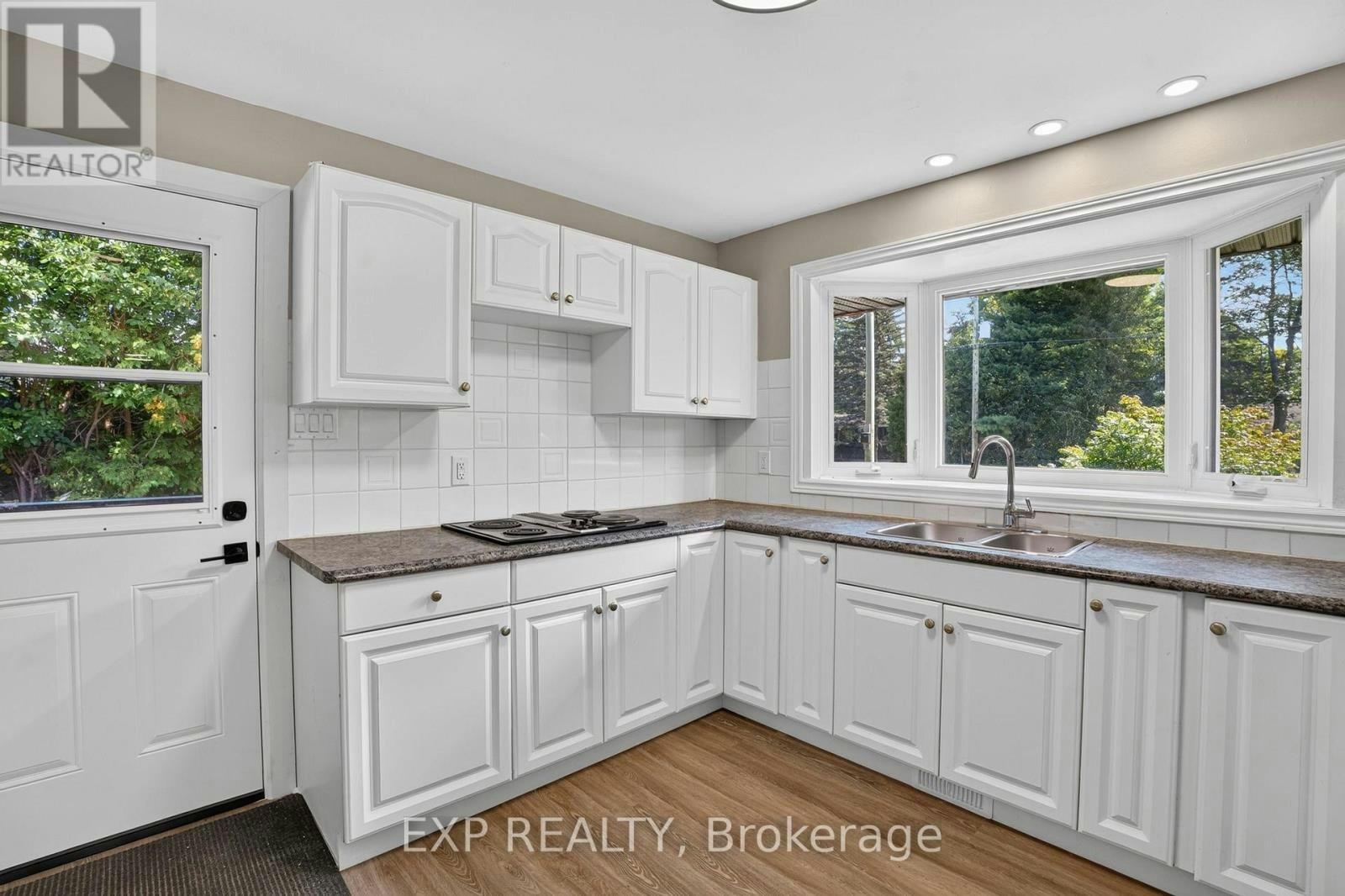 137 Grenfell Crescent, Ottawa, ON, K2G 0G6 - 16