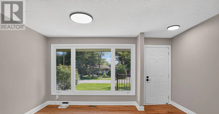 137 Grenfell Crescent, Ottawa, ON, K2G 0G6 - 7